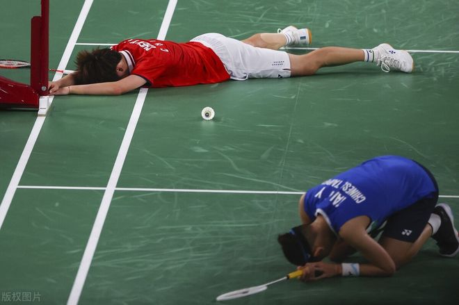 关于法国羽毛球队鏖战泰国羽毛球队，辛杜爆发神勇的信息