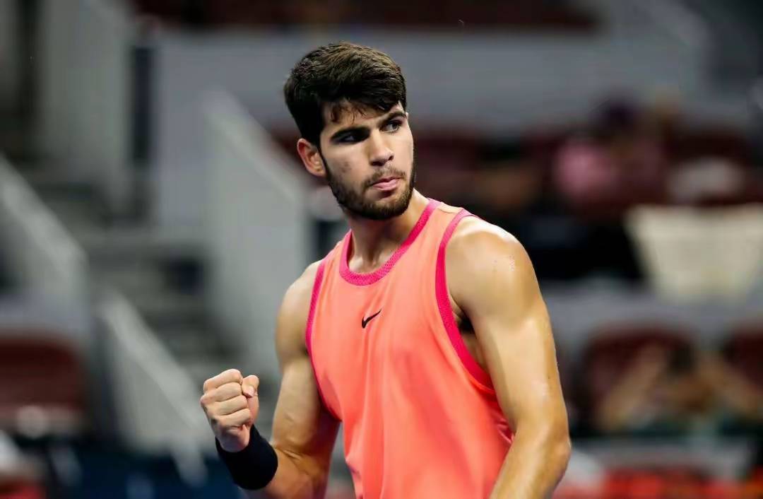 澳大利亚网球队完胜美国网球队，阿尔卡拉斯爆发神勇的简单介绍