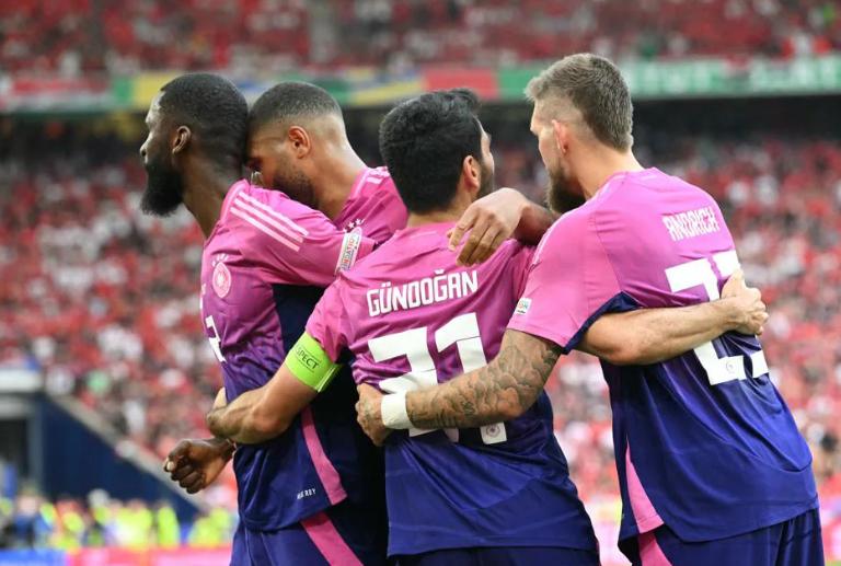 德国队在比赛中表现出了强大的实力