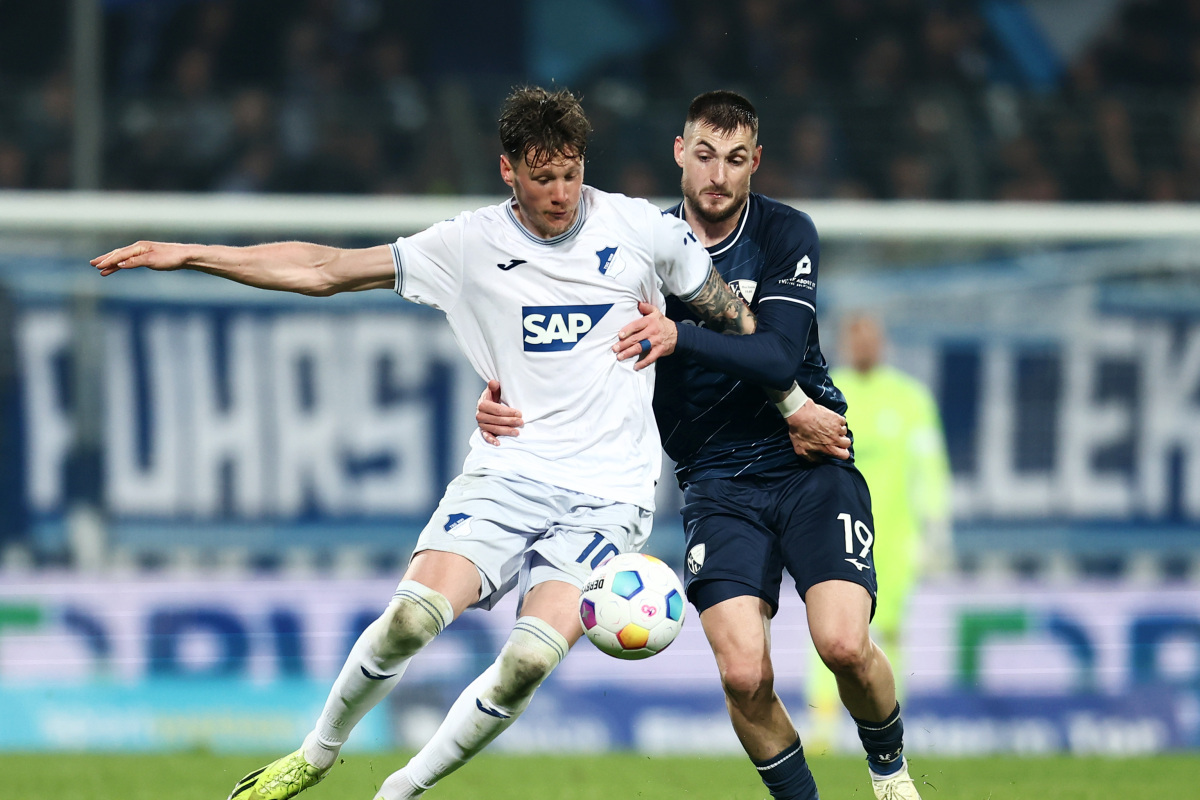 柏林联盟球员庆祝进球后表现出色