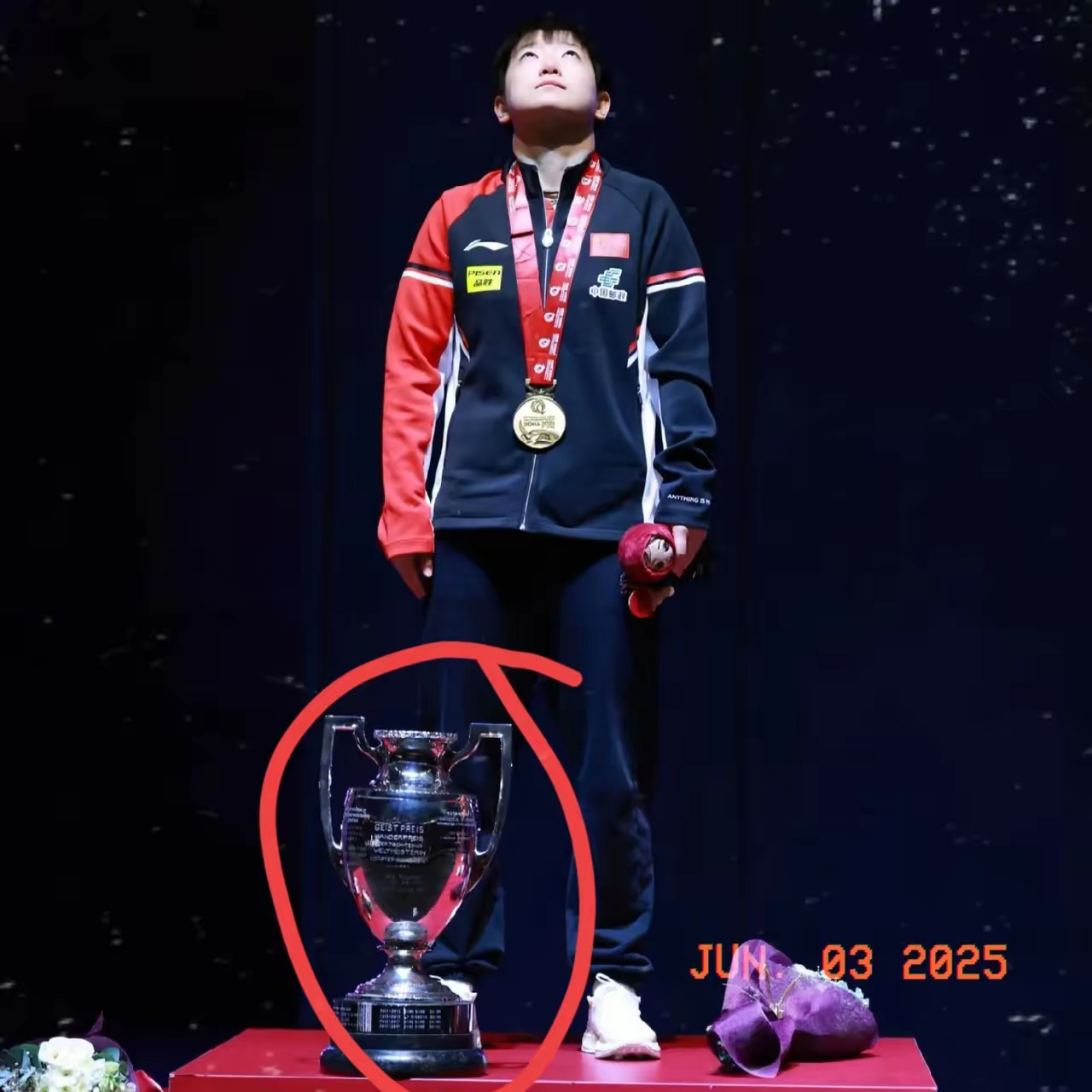 名将再登领奖台,争夺赛场荣誉的简单介绍 名将再登领奖台,争夺赛场荣誉的简单介绍