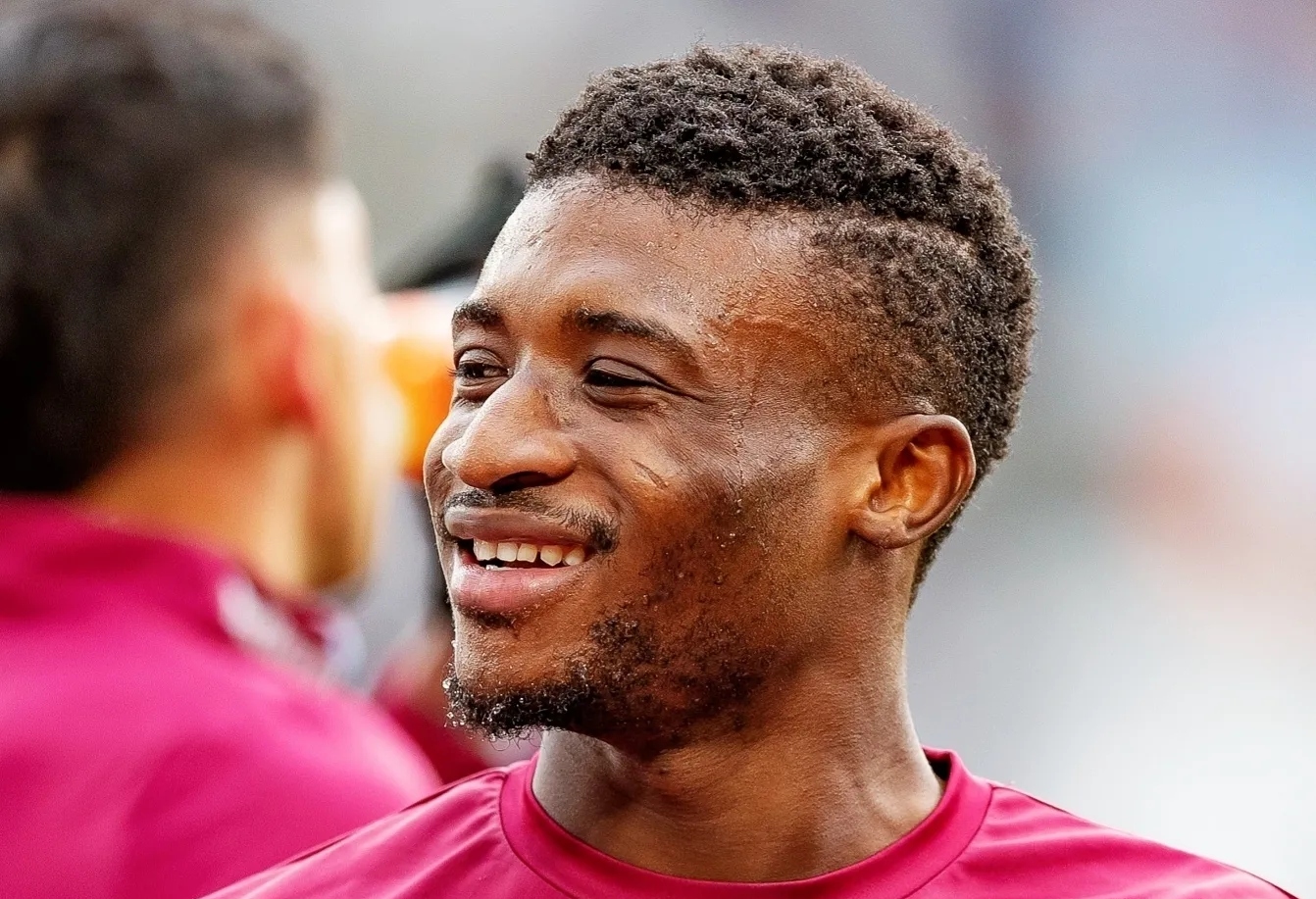 关于亚特兰大中场梦想转会巴黎，外界传闻内幕曝光的信息