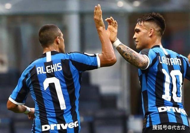 尤文决心夺冠，半决仗临