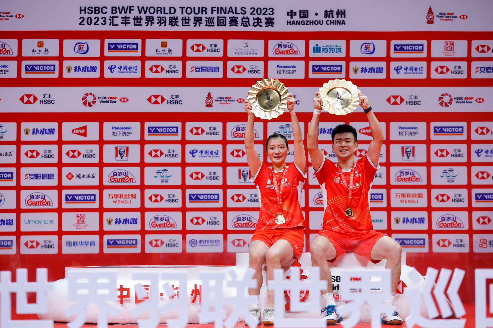 中国羽毛球队横扫英格兰羽毛球队，安赛龙完成帽子戏法的简单介绍