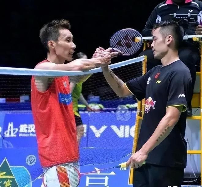 泰国羽毛球队翻盘中国羽毛球队，李宗伟高光表现