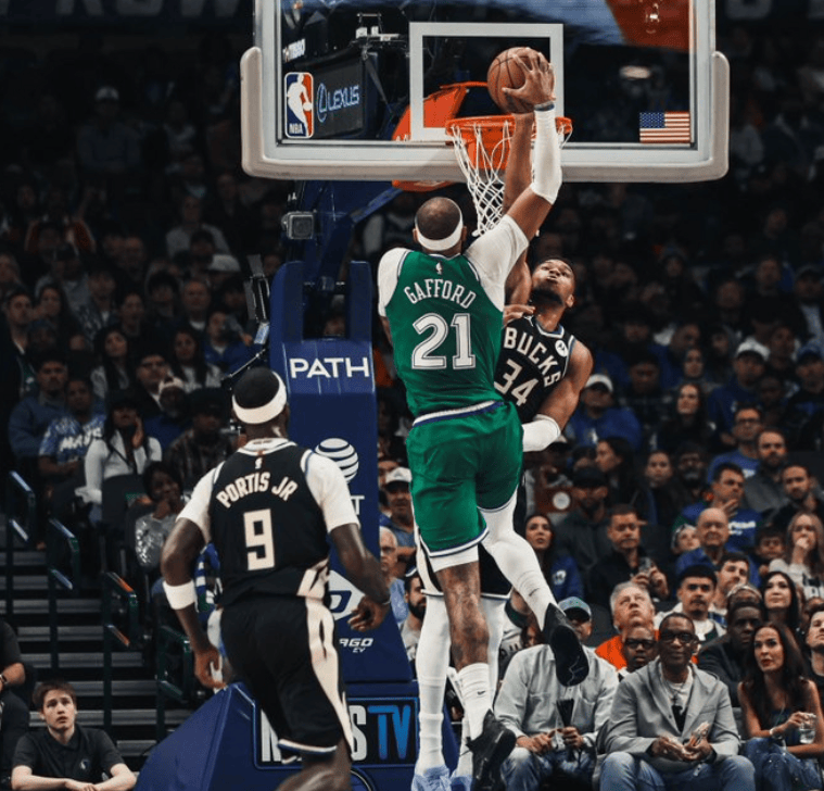 PG电子官网-雄鹿强势凯尔特人B队，克莱一己之力扛起全队