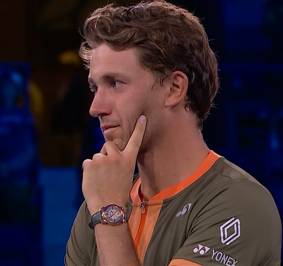 PG游戏下载-法网鏖战年终总决赛，鲁德惊艳四座的简单介绍