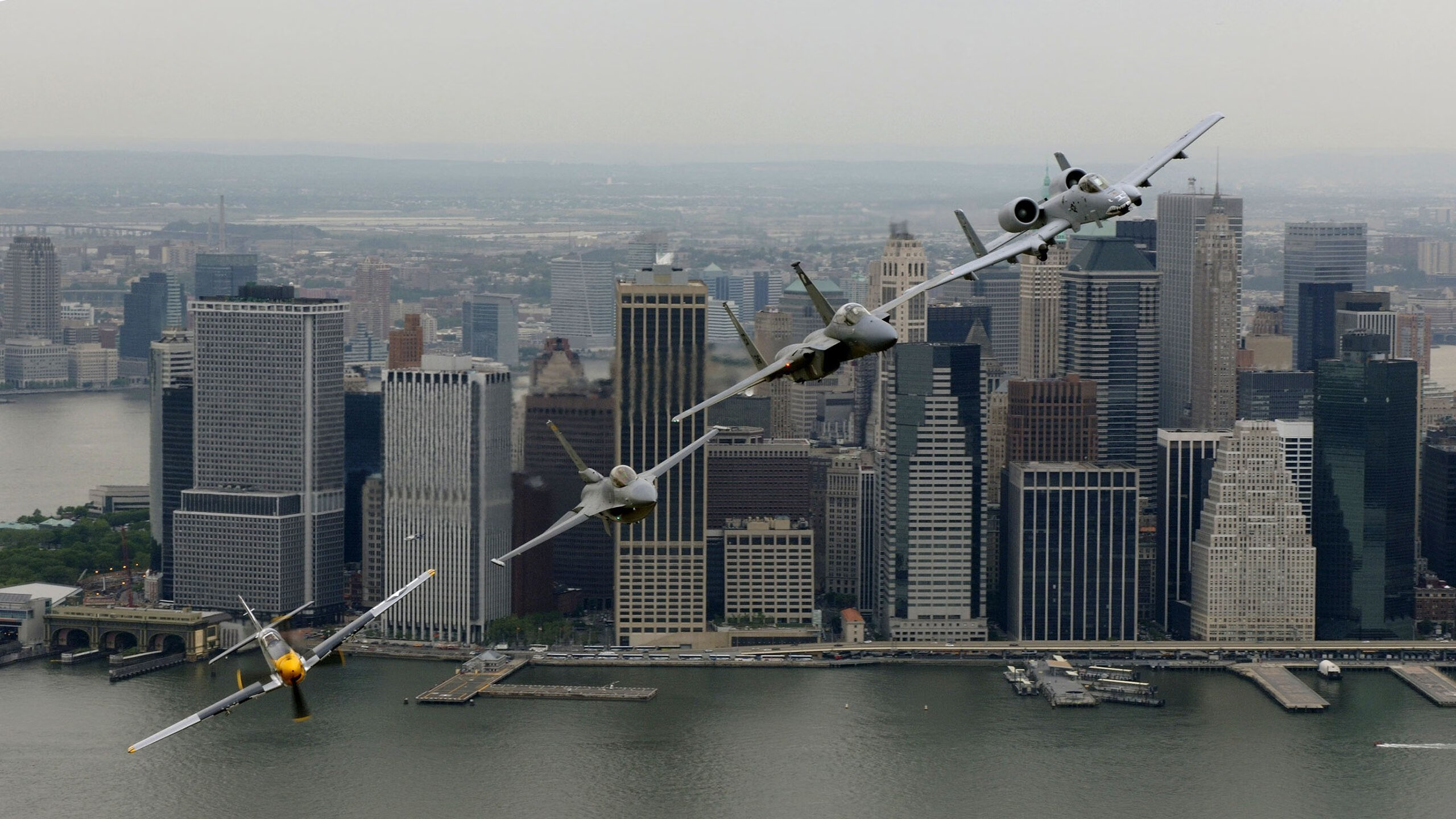 PG电子游戏-奥斯梅恩一锤定音掌控比赛走势，罗马末节发力击沉皇家社会