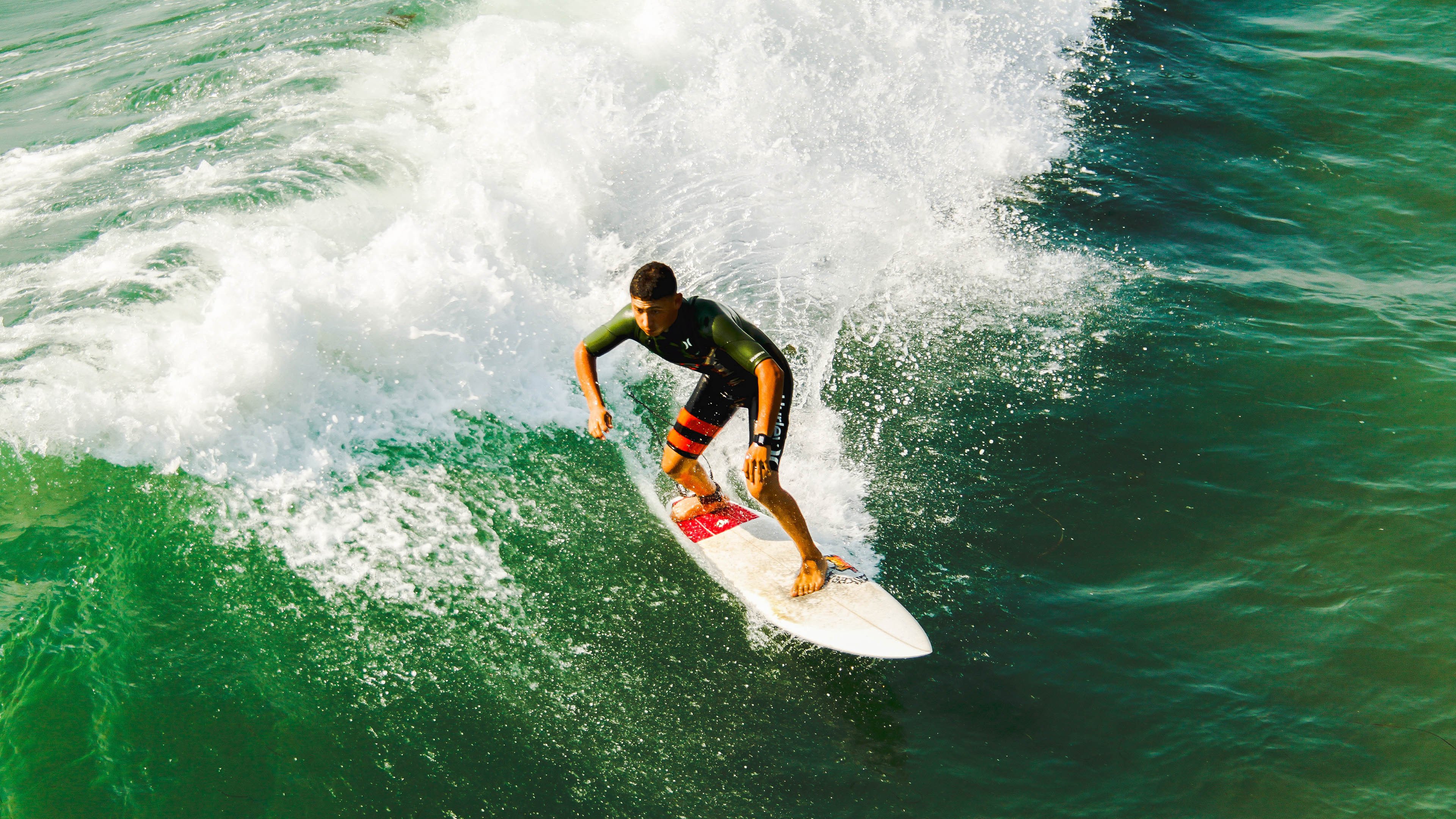 国王碾压尼克斯，乔治表现堪称教科书